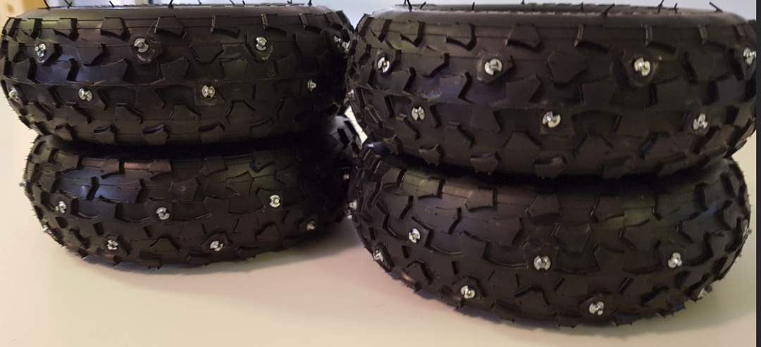 Studs for Bike Tires | Model 1000