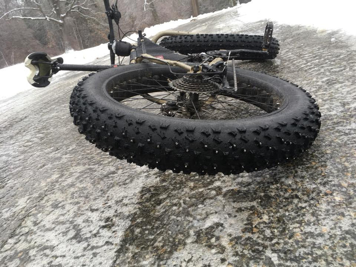 Studs for Bike Tires | Model 1000